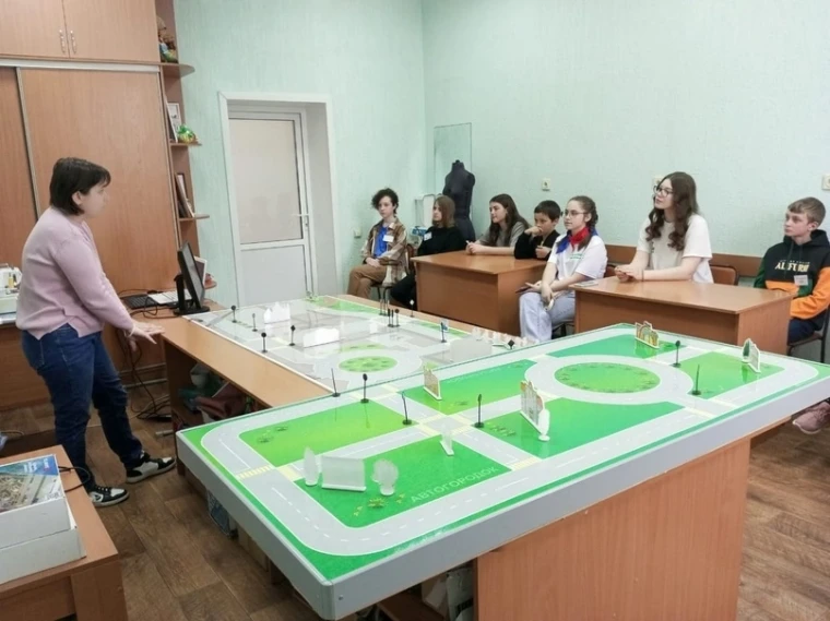 «Клубы Первых».